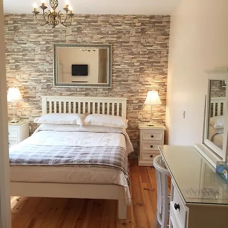 The Cove Guest house